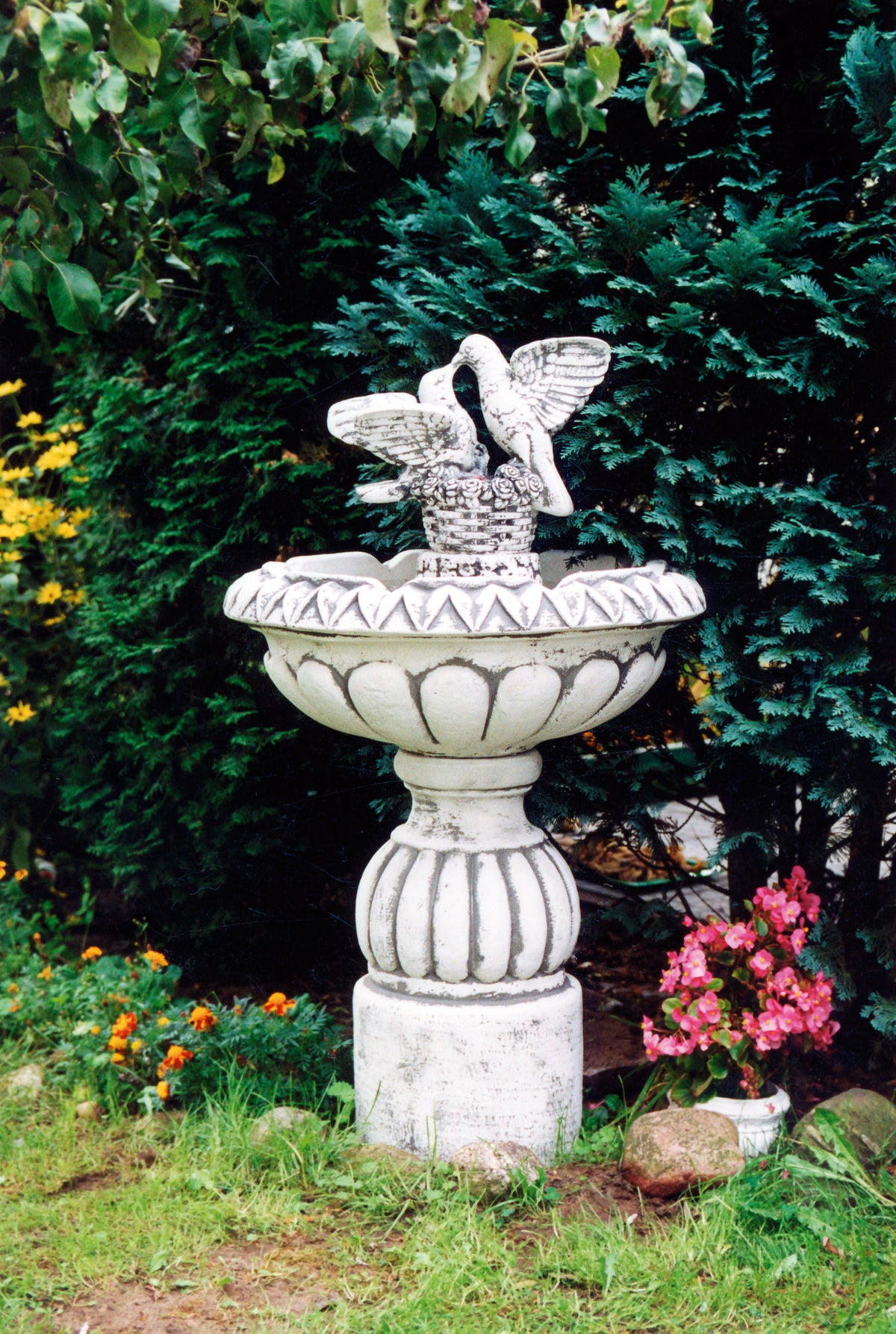 Brunnen 348, H: 125 cm, 162 kg