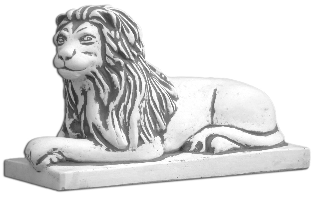 Löwe 542, H: 36 cm, 45 kg