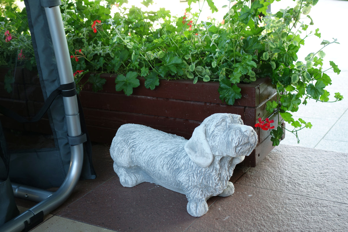 Hund S103083, H: 30 cm, 26 kg