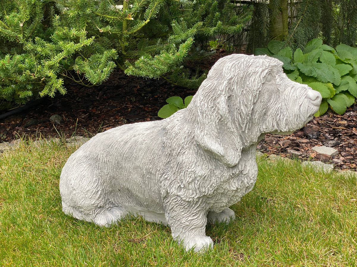 Hund S103936, H: 48 cm, 68 kg